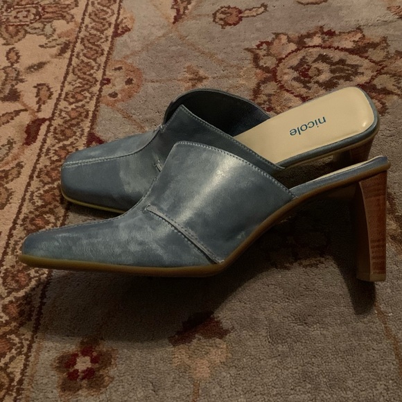 NICOLE healed slip on shoes - Picture 3 of 8